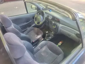 Renault Megane Megane Cabriolet 1.4 Sport Bild 3