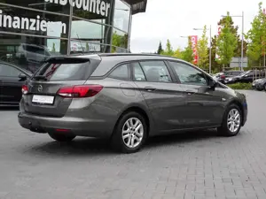 Opel Astra K Sports Tourer 1.2 Edition Klima Navi AHK Bild 5