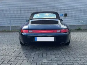 Porsche 993 911 Carrera 4 Cabrio Bild 3