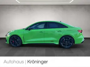 Audi RS3 RS 3 Limousine 2.5 TFSI quattro HUD PanoMassage Bild 3