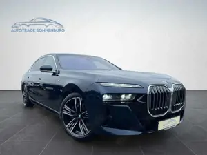 BMW 740 d xDrive M Sport/TV/HUD/AHK/BW/PANO