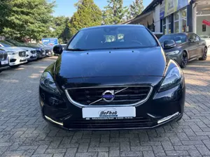 Volvo V40 Summum*LEDER*LED*DIGITAL*KEYLESS*130KW* Bild 3