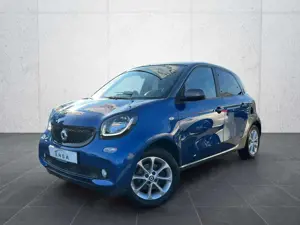 smart forFour Passion Aut.*Pano*PDC*Sitzheizung*Tempomat