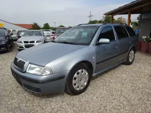 Skoda Octavia Combi 2.0 Style