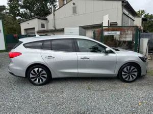 Ford Focus Cool Bild 4