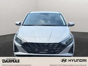 Hyundai i20 i20 Trend Turbo Komfort  Licht Paket Navi LED Bild 3
