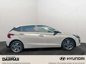 Hyundai i20 i20 Trend Turbo Komfort  Licht Paket Navi LED Bild 5