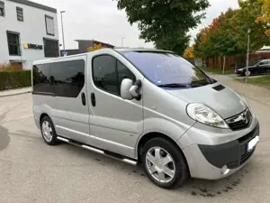 Opel Vivaro Vivaro 2.5 CDTI (DTI) 2.5 CDTI  Westfalia
