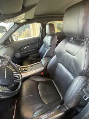 Land Rover Range Rover Evoque Range Rover Evoque TD4 Aut. SE Bild 5