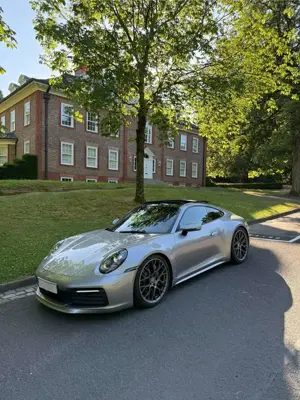 Porsche 992 911 Carrera PDK
