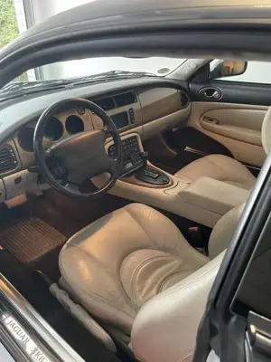 Jaguar XK8 XK8 Coupe, 19 Zoll neu, Foliert mattschwarz neu Bild 4