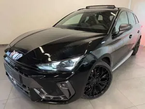 CUPRA Leon Sportstourer 1.5 eTSI PANO SENNHEISE19" DCC
