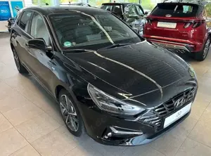 Hyundai i30 1.5  Prime, Autom. Pano-Dach, LED, Vollausst
