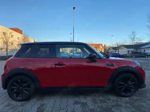 MINI Cooper SE MINI 3-TÜRER Elektro Classic Trim Bild 4