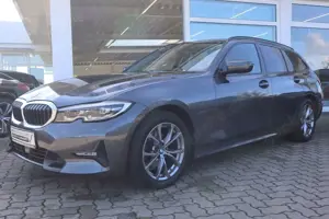 BMW 320 d xDrive Touring Sport Line/HiFi/DAB/Shz/Sportsitz