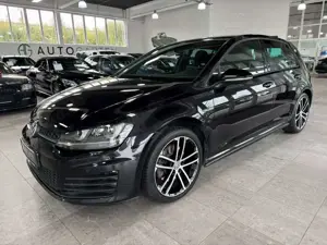 Volkswagen Golf VII Lim. GTD *PDC*Navi*Autom.*Bi-Xn*Standh.