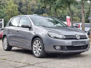 Volkswagen Golf Highline 2.0 TDI / Automatik / TÜV 11.2026