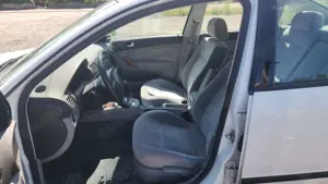 Volkswagen Passat Passat 1.6 Comfortline/ Automatik/Rentnerfahrzeug Bild 3