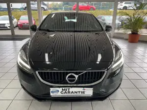 Volvo V40 Momentum *LED*NAVI*Temp*SitzHeiz*BT*DAB* Bild 2