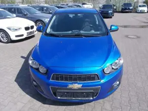 Chevrolet Aveo LTZ 1.6, Klima SHZ PDC Alu Allwetter Bild 2