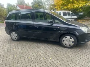 Opel Zafira Edition / Automatik / Tüv 01.2026 Bild 4