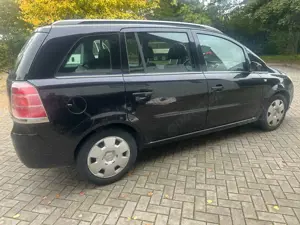 Opel Zafira Edition / Automatik / Tüv 01.2026 Bild 5