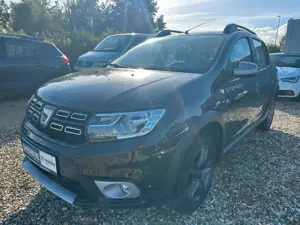 Dacia Sandero *Stepway*Celebration*NAV*KAM*TLeder*TOP!