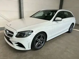 Mercedes-Benz C 220 dT Aut.+ AMG-Line+Leder+AHK+Pano+M'Beam LED