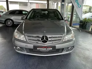 Mercedes-Benz C 180 C -Klasse Lim. C 180 CGI BlueEfficiency Bild 2