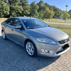 Ford Mondeo Titanium X TÜV Neue Reifen