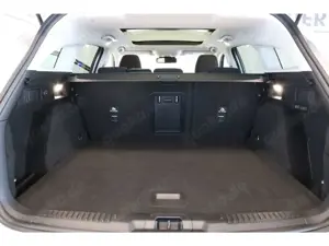 Ford Focus Active X Schiebdach LED DAB totWinkel ASS Bild 5