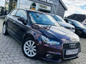 Audi A1 ambition *NAVI*Bi-XENON*SHZ*PDC*TEMPOMAT*