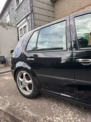 Volkswagen Golf 1.6 Bild 4