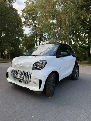 smart forTwo EQ Top Ausstattung!
