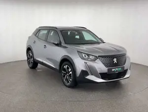 Peugeot 2008 Allure 1.2 *NAVI*RFK*PDC*uvm Bild 3