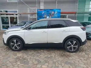 Peugeot 3008 BlueHDi 150 Stop  Start Allure*1.Hd,M+S Bild 3