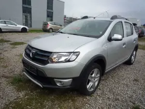 Dacia Sandero Stepway Prestige*TÜV NEU*Garantie*NAVI
