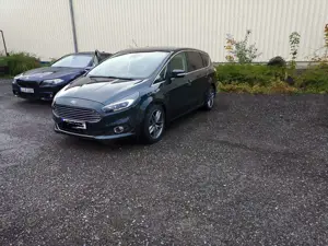 Ford S-Max 2.0 TDCi Allrad Titanium
