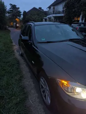 BMW 320 320d DPF Touring Aut. Edition Fleet Lifestyle Bild 5