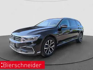 Volkswagen Passat Variant 1.4 TSI eHYBRID DSG GTE NAVI ACC RFK ERGOSITZE MAT