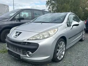 Peugeot 207 CC Cabrio-Coupe Filou