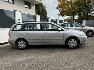 Toyota Corolla Corolla 1.6 Combi+Winterräder+Radio