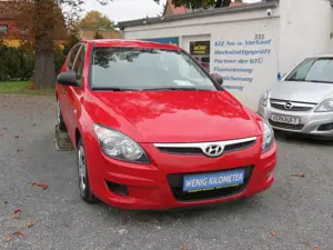 Hyundai i30 Edition+ 1.Hd.!! SR+WR!! Klima!! TOP!