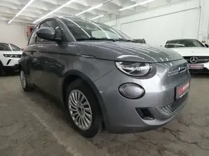 Fiat 500e 500 e Action 23,8kwh*LED*KLIMA*USB*LED*BLUETOOTH