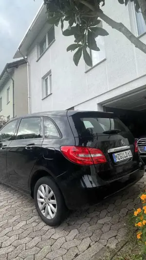 Mercedes-Benz B 180 B 180 (246.242) Bild 4