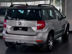 Skoda Yeti 1.4 Ambition DSG "TEMPOMAT SITZHEIZUNG AHK" Bild 5