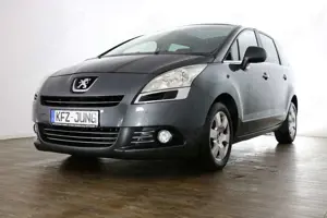 Peugeot 5008 Family plus*Sitzhz.*2-Zonen*Head up* Bild 5
