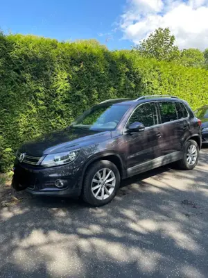 Volkswagen Tiguan Lounge Sport  Style BMT 4Motion, TüV 07/2025 Bild 2