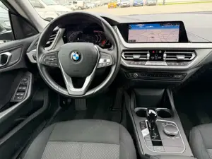 BMW 220 d xDrive Gran Coupé Virtual LED Kamera 8-fach Bild 3