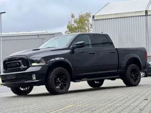 Dodge RAM 5,7  Monster XXL Crewcab Leder 4x4 Night Bild 4